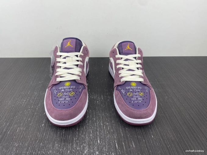 Jordan Air (W) Unity Low DR8057-500 1 0719